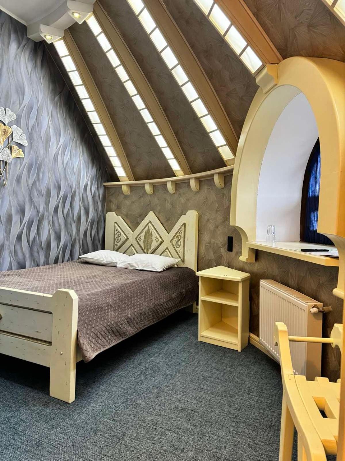 Hotel Veles Zolotonosha Exteriér fotografie
